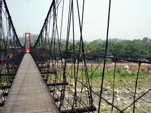 «ö¦¹¦b·sµøµ¡ÂsÄý¹Ï¤ù